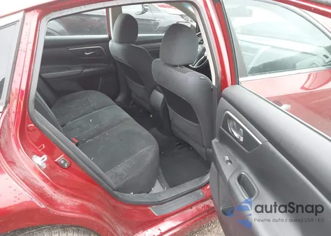 2015 Nissan Altima 2.5 S из США, поврежденный, VIN 1N4AL3AP6FC480549